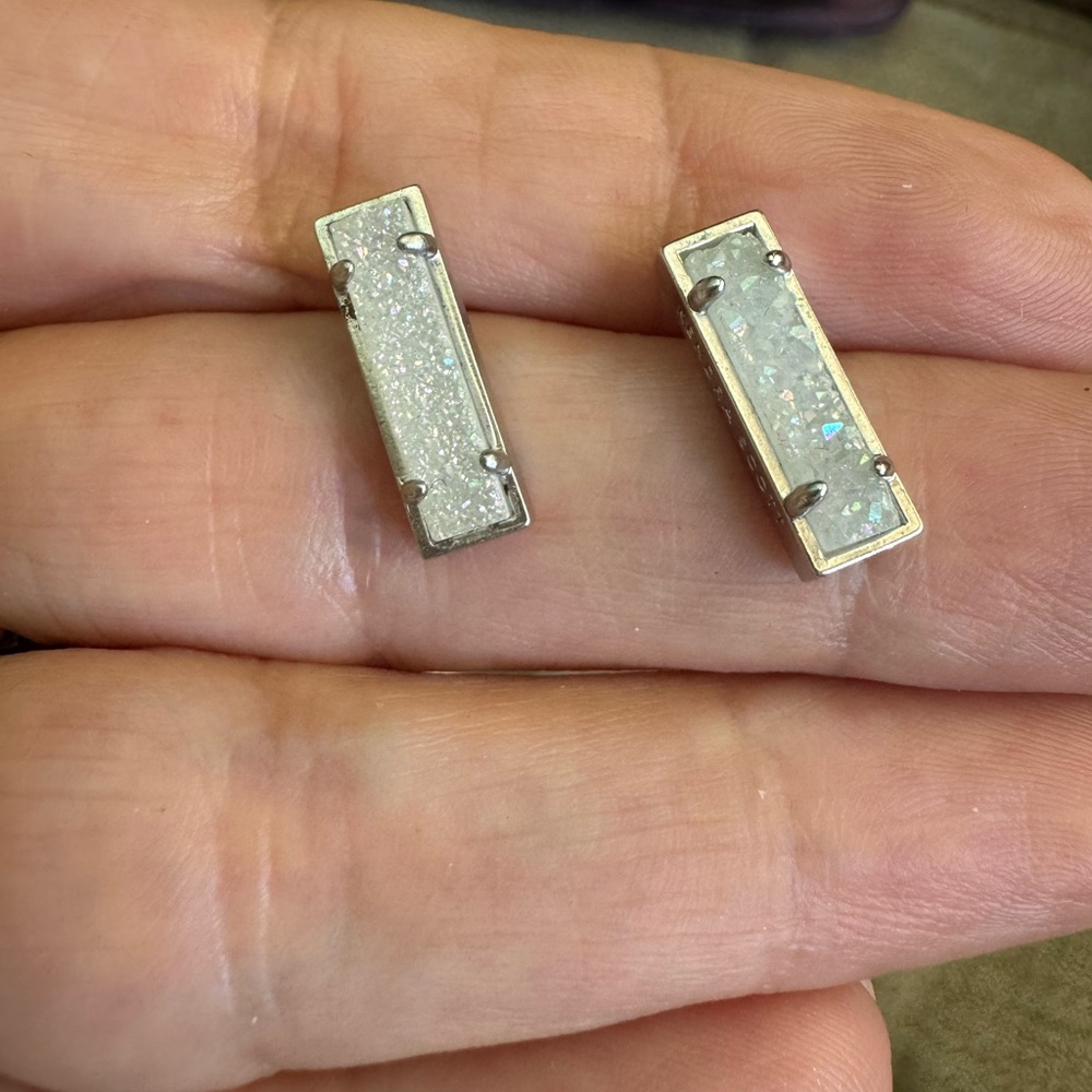 Kendra Scott Silver and White Druzy Bar Earrings